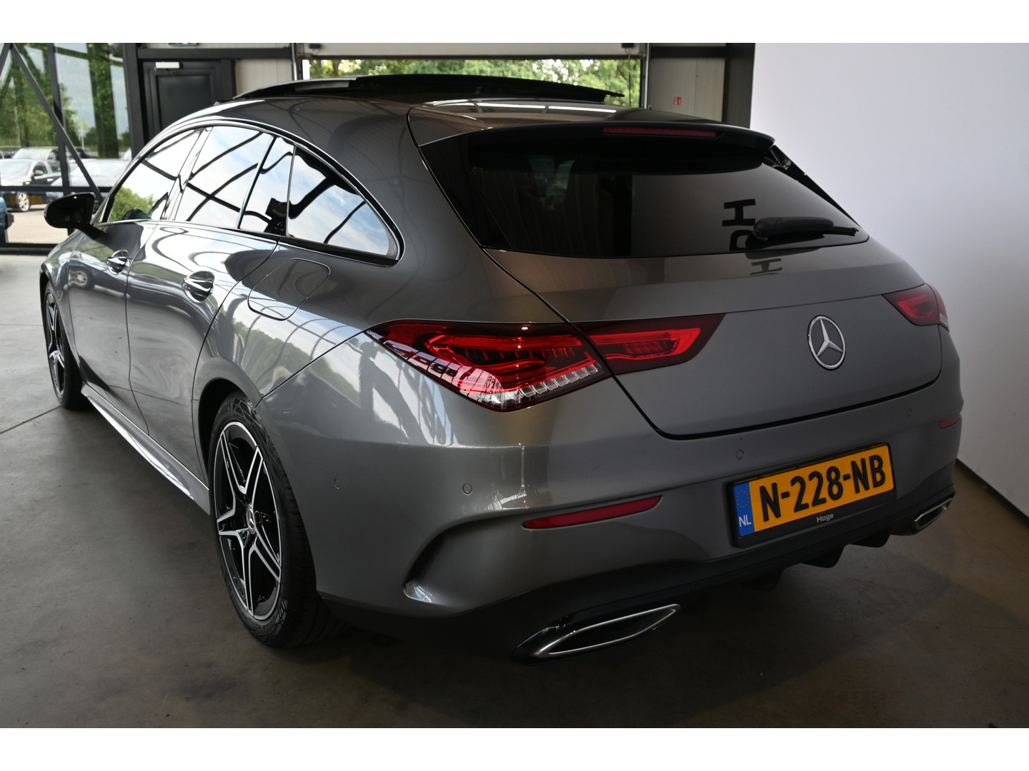 Mercedes-Benz