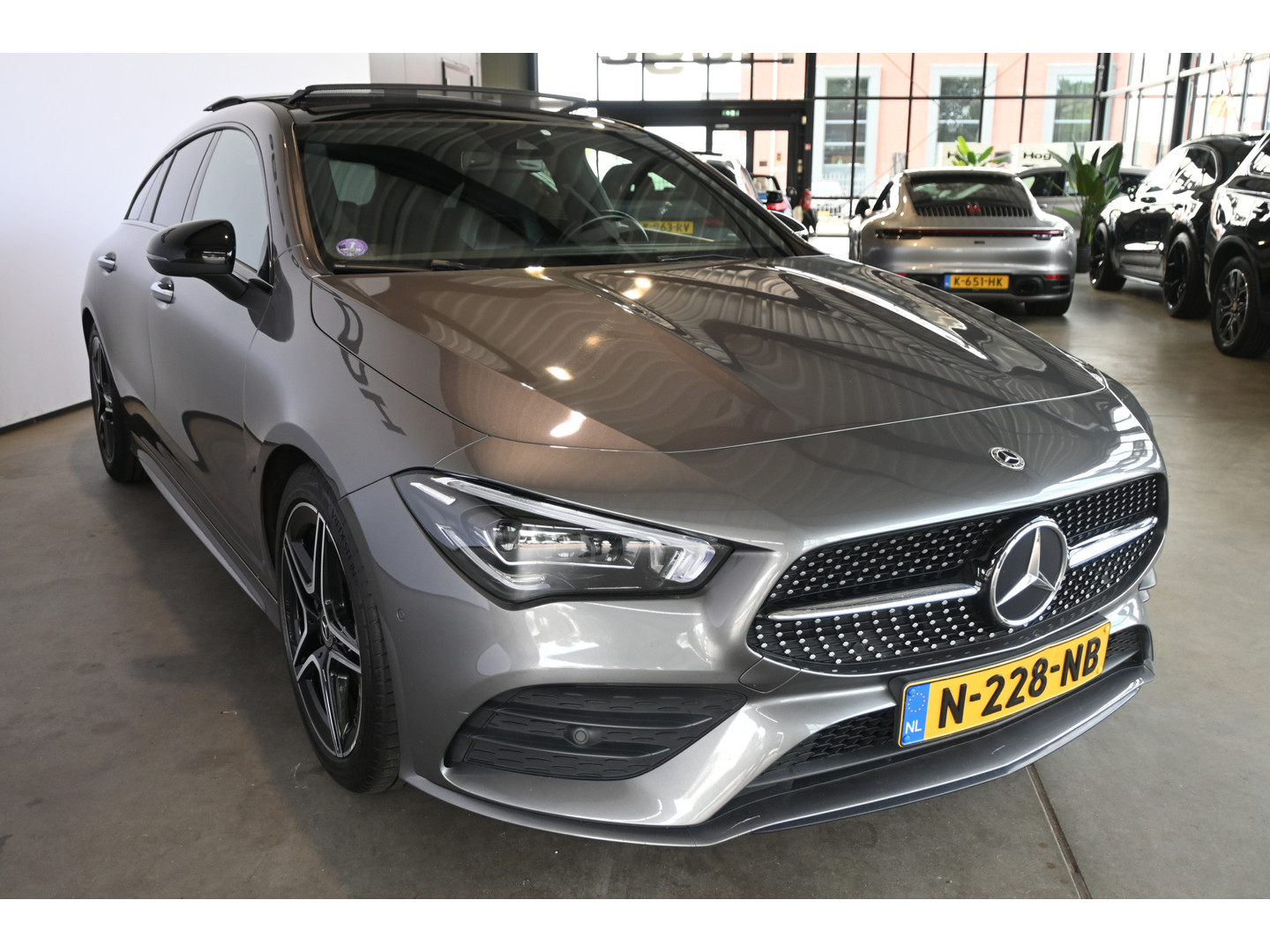Mercedes-Benz