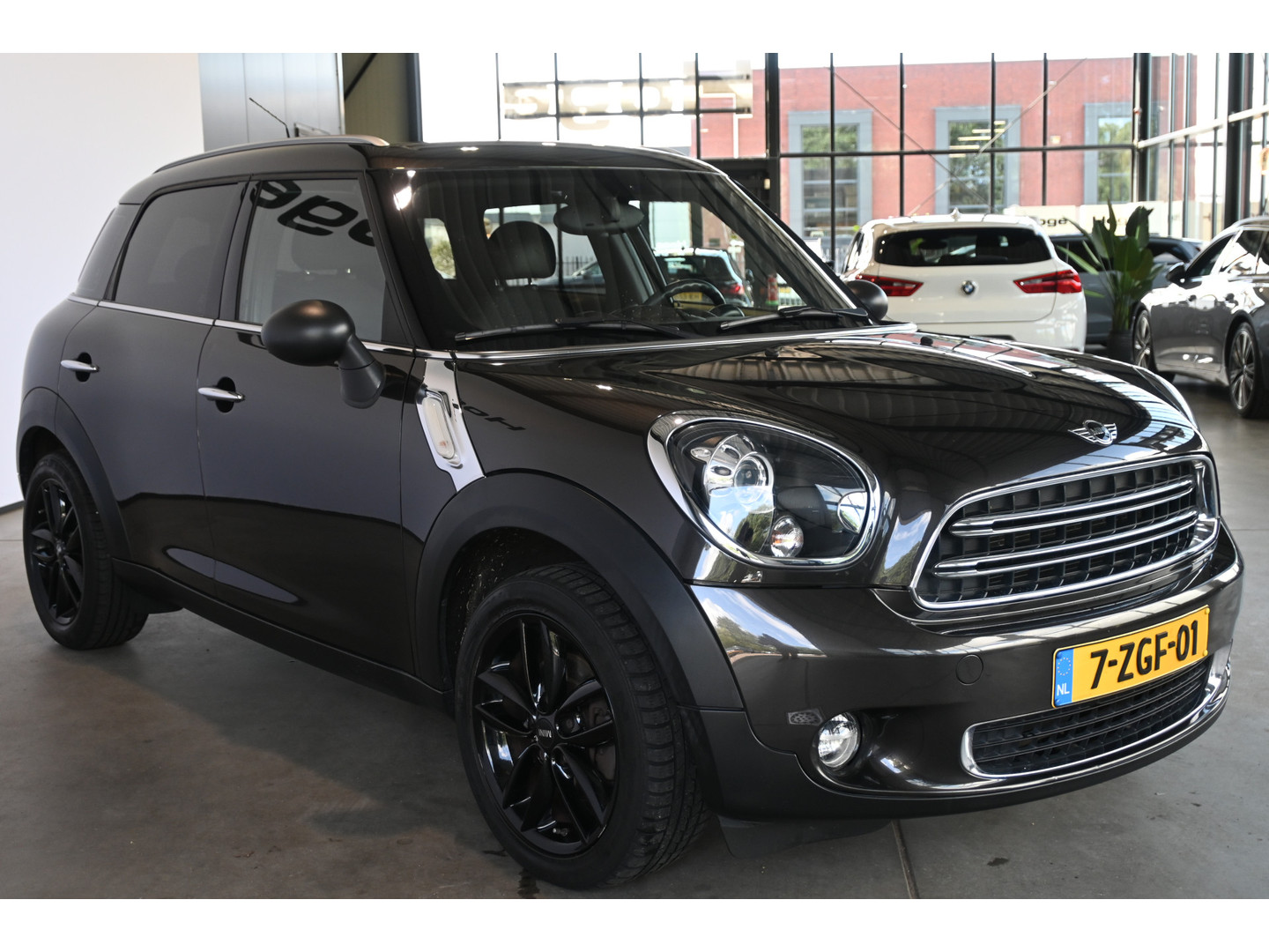 MINI