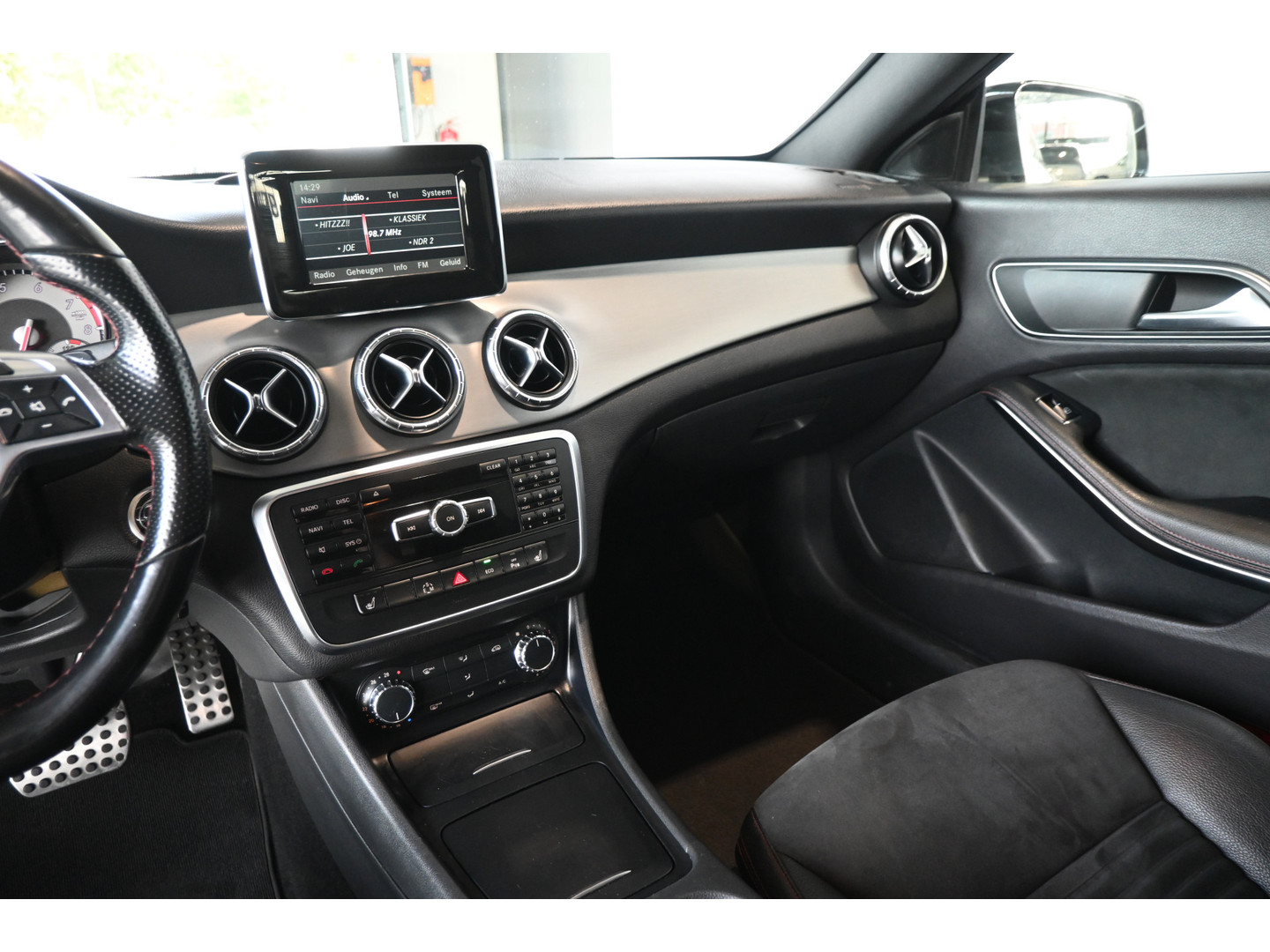 Mercedes-Benz