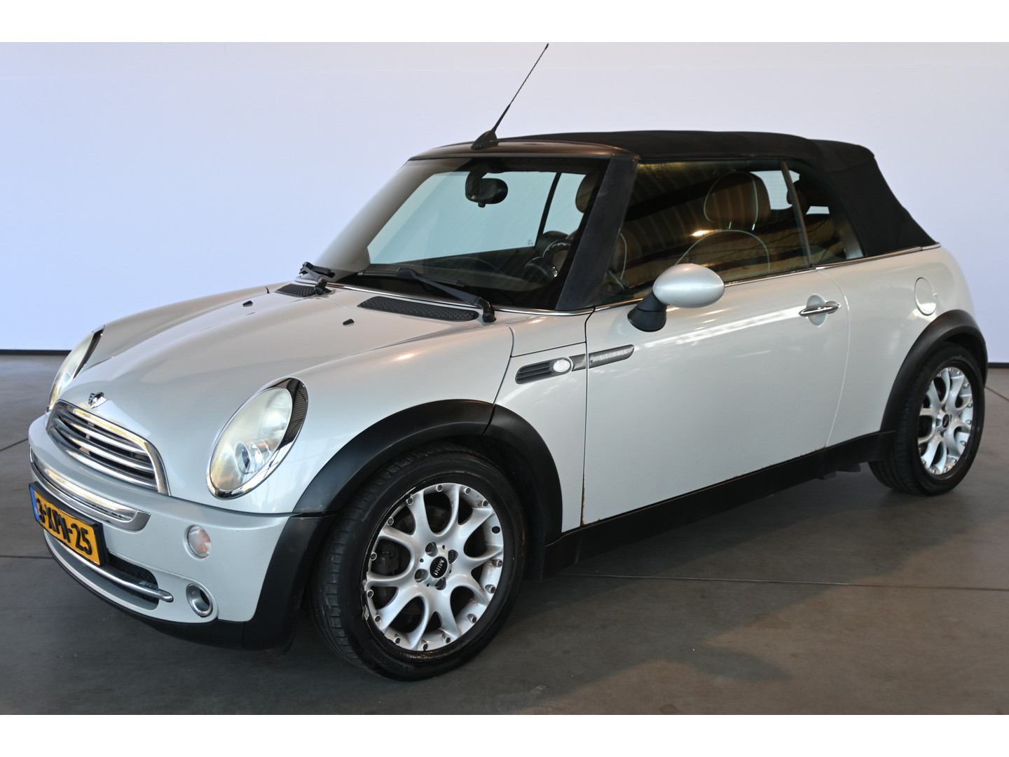 MINI