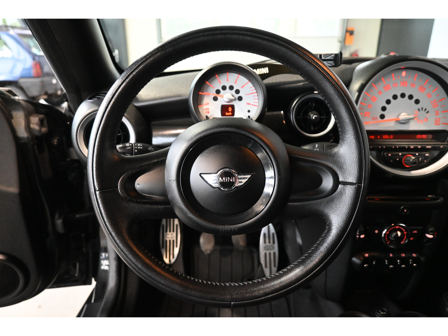 MINI
