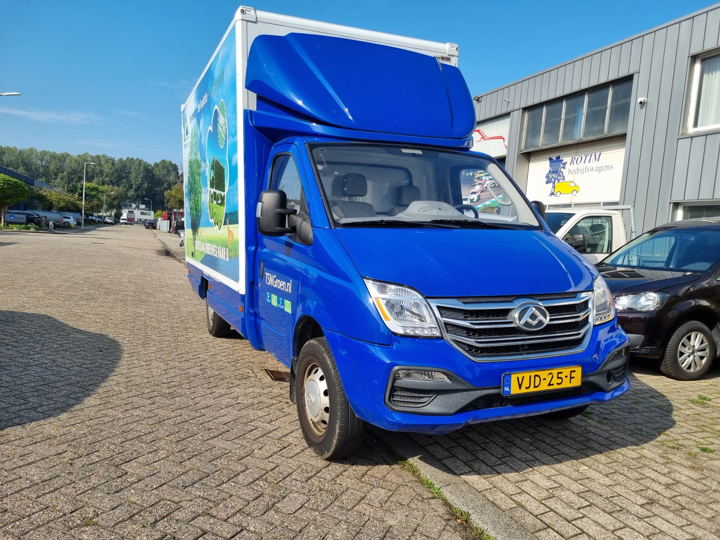 Maxus