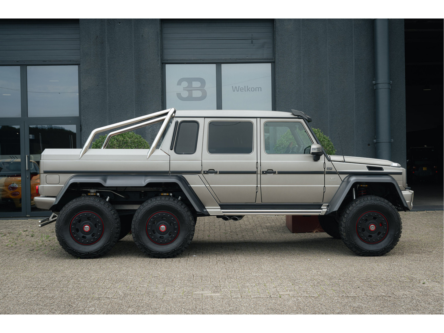 Mercedes-Benz
