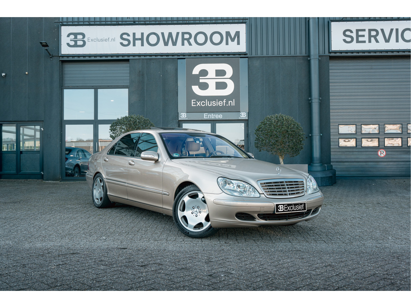 Mercedes-Benz