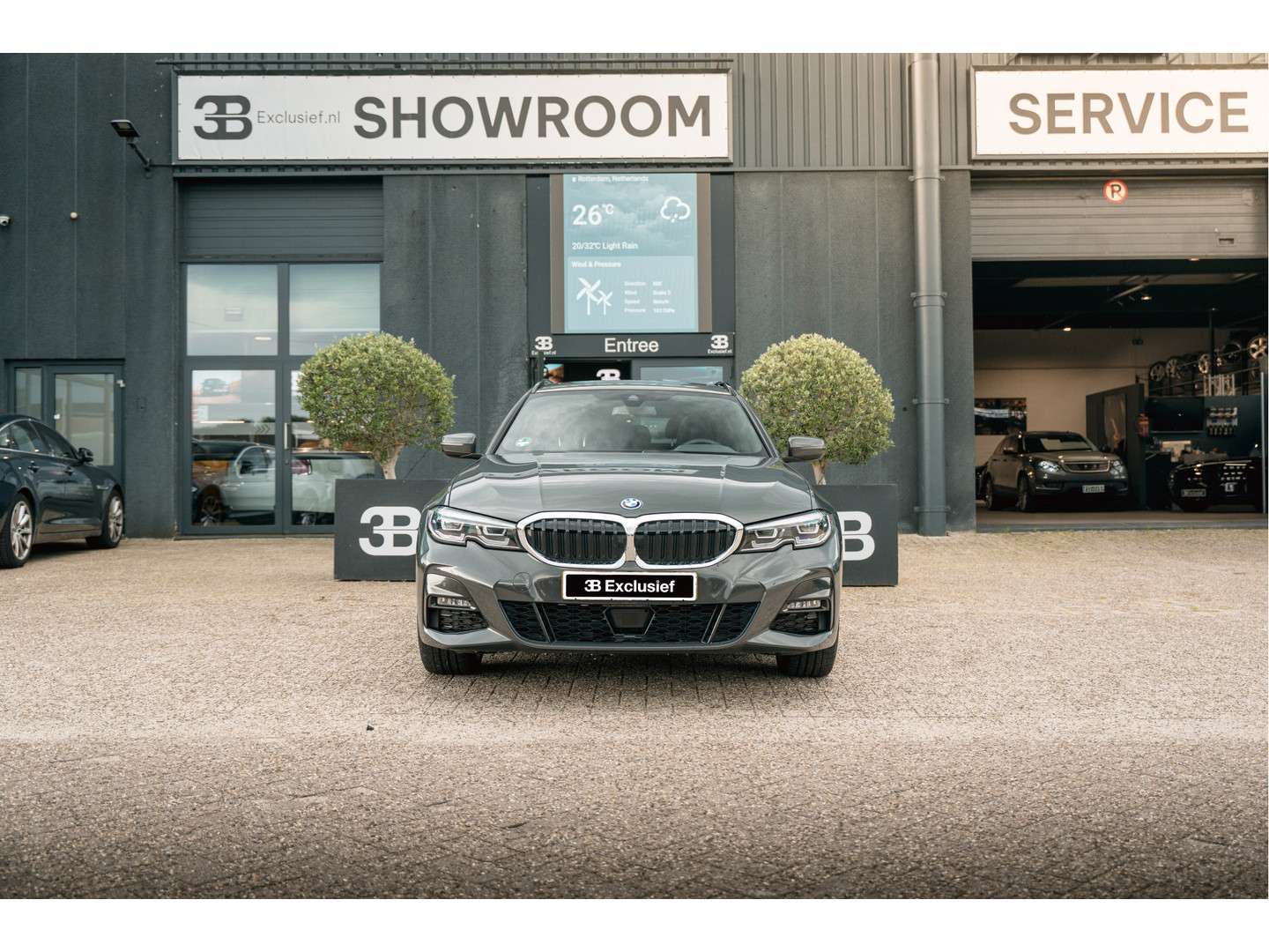 BMW