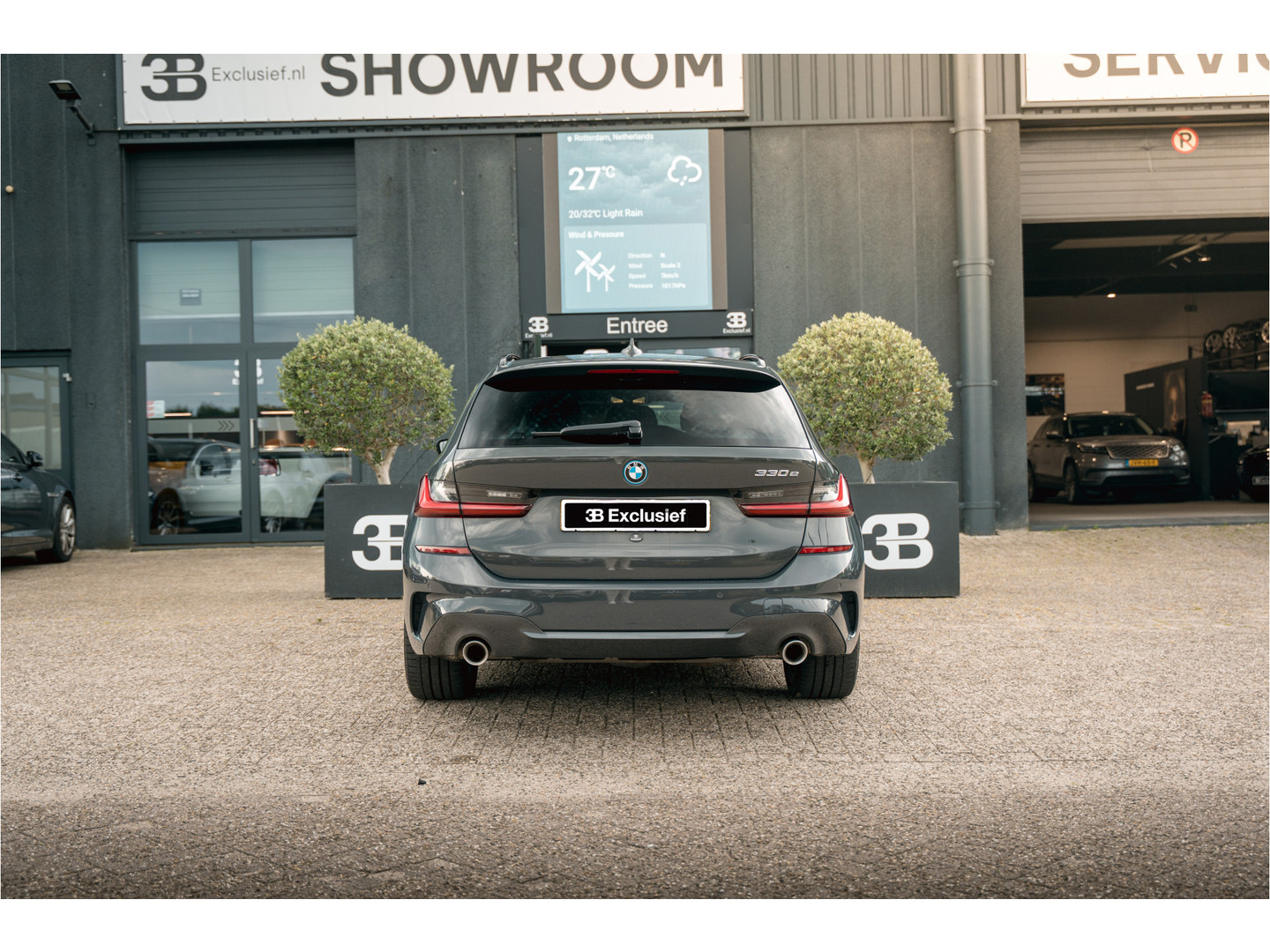 BMW