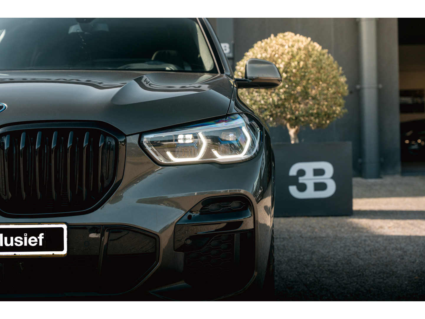 BMW