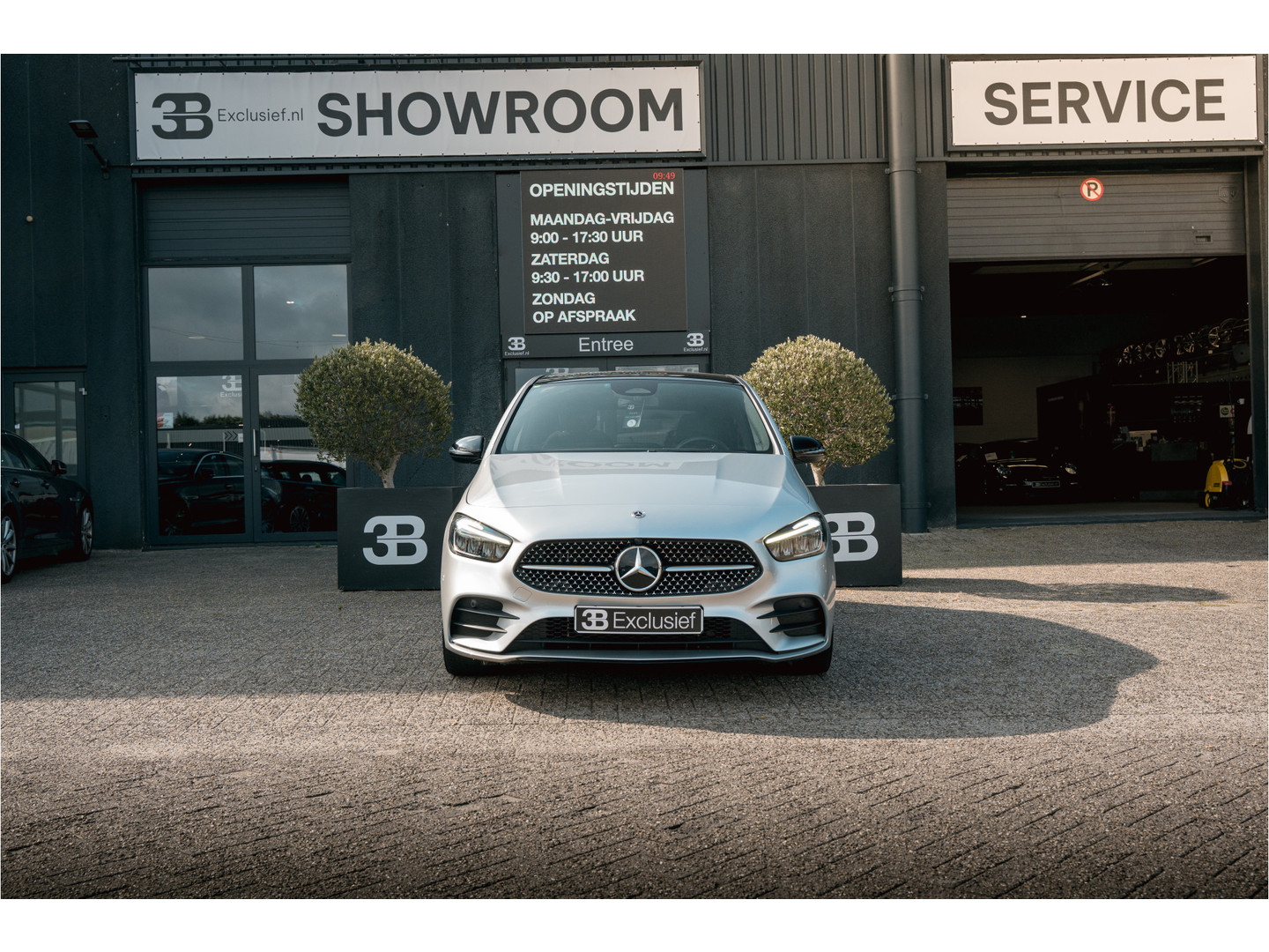 Mercedes-Benz