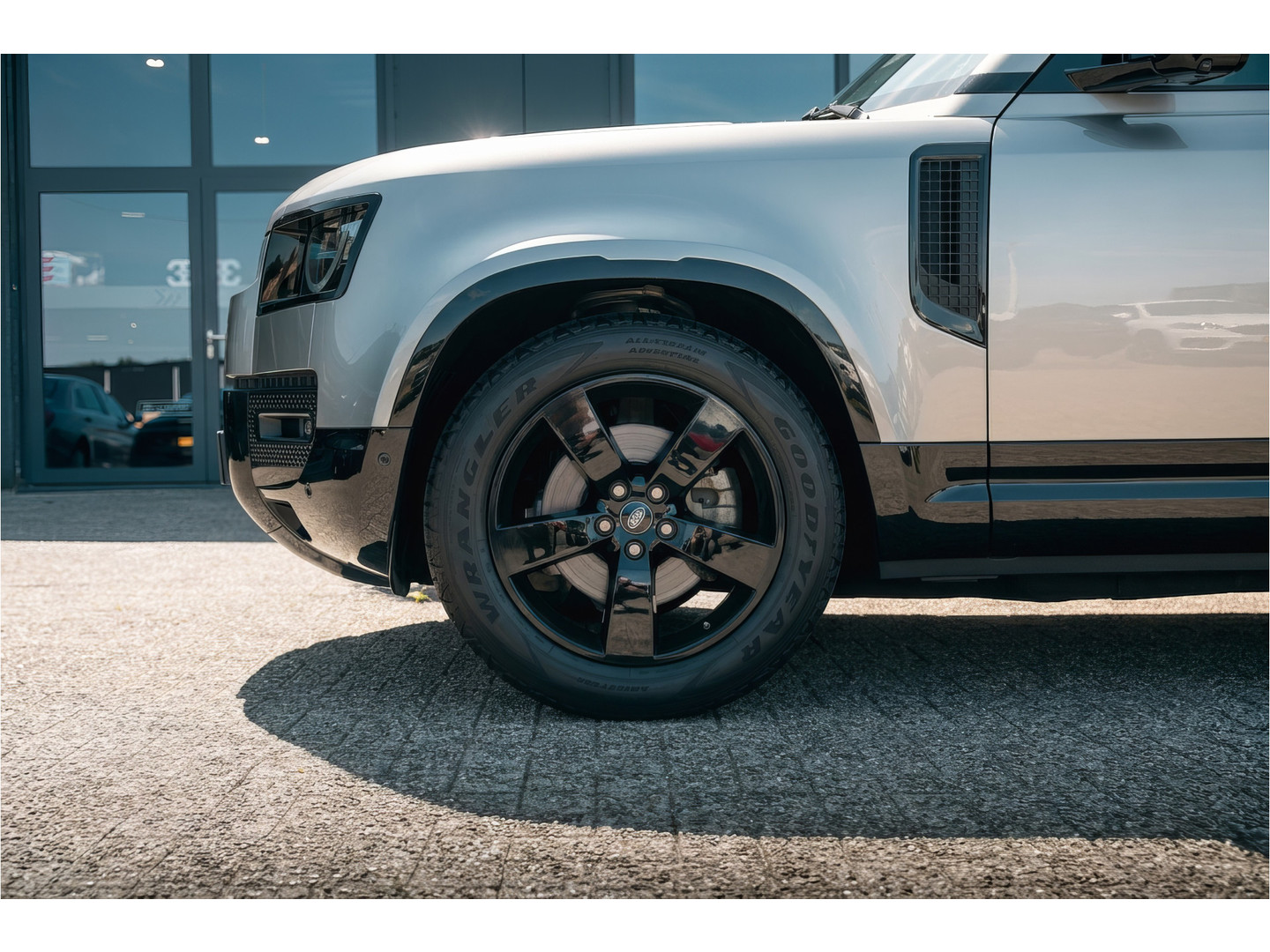 Land Rover