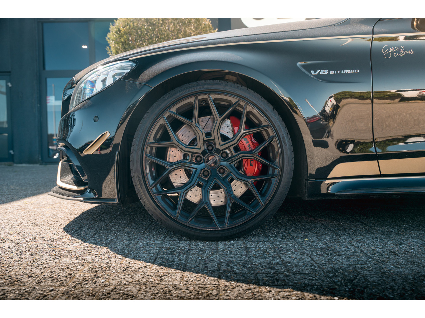 Mercedes-Benz