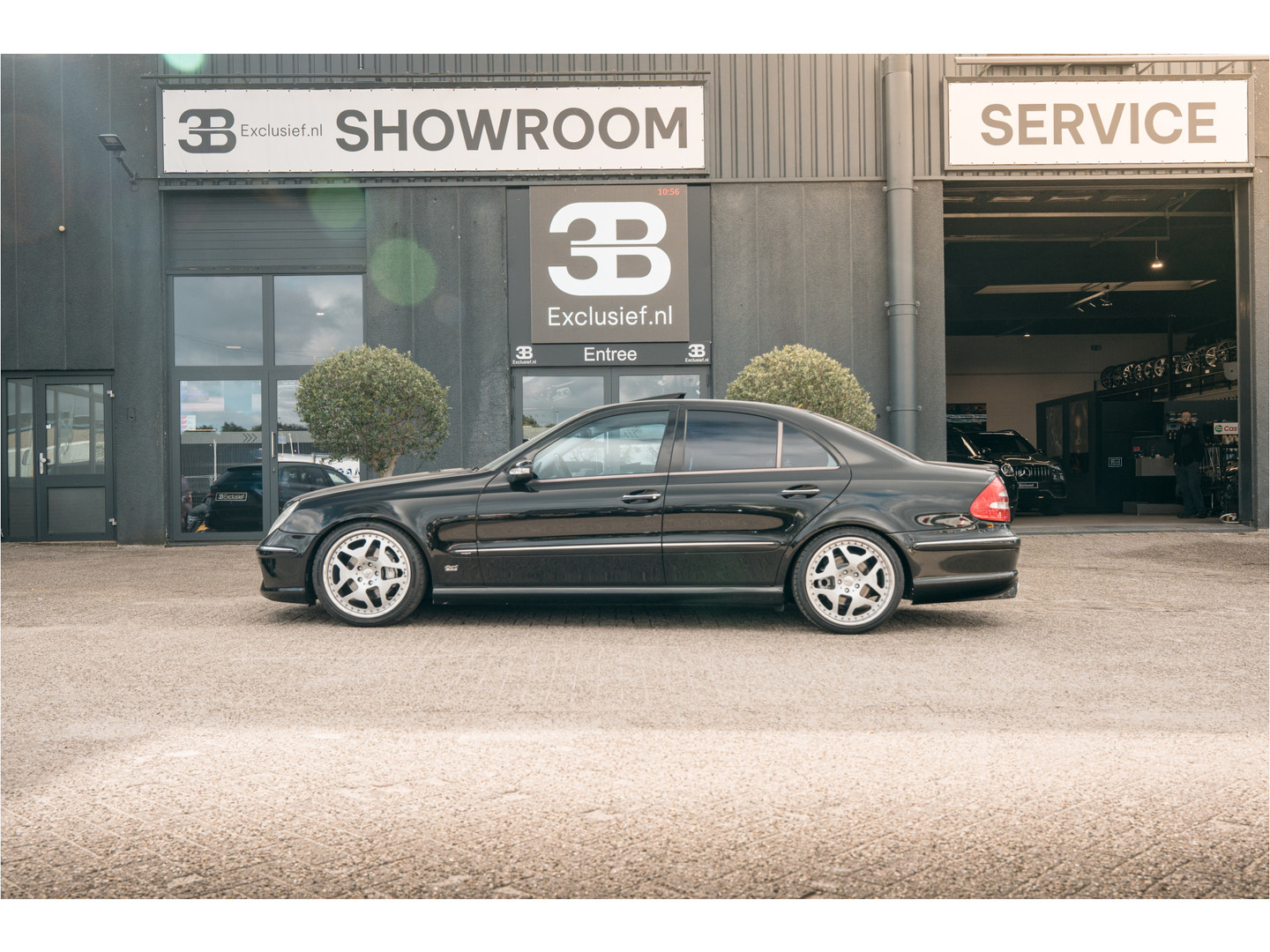 Mercedes-Benz