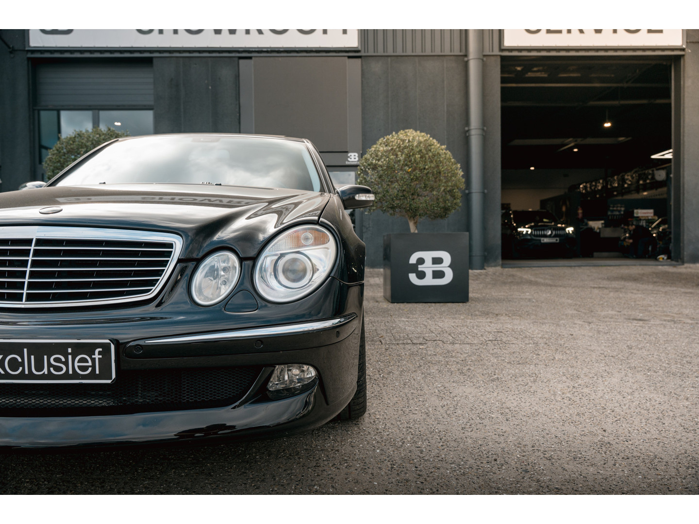 Mercedes-Benz