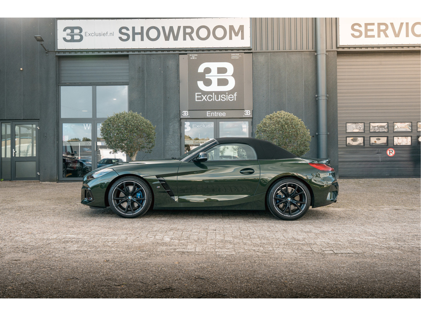 BMW