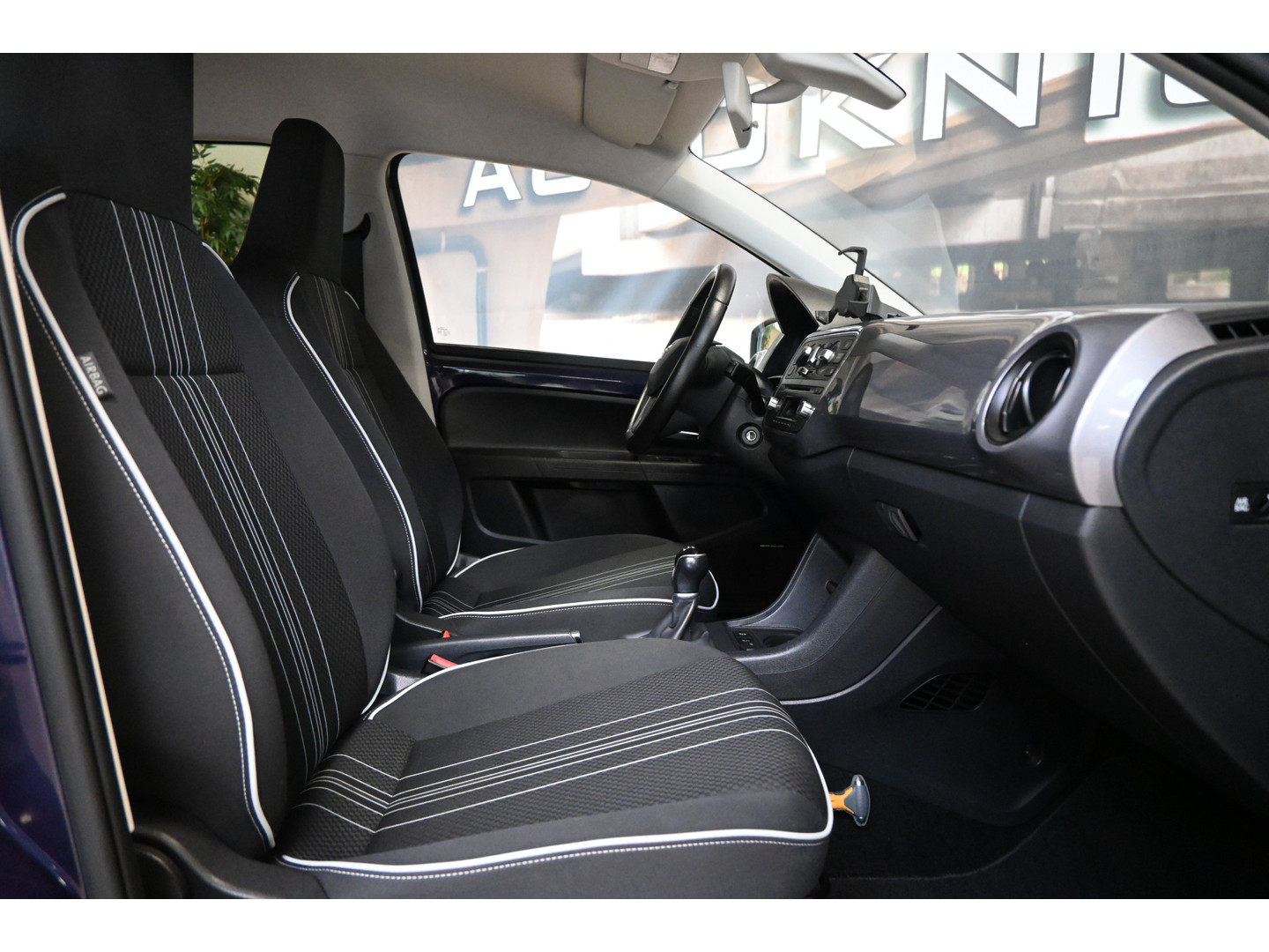 SEAT