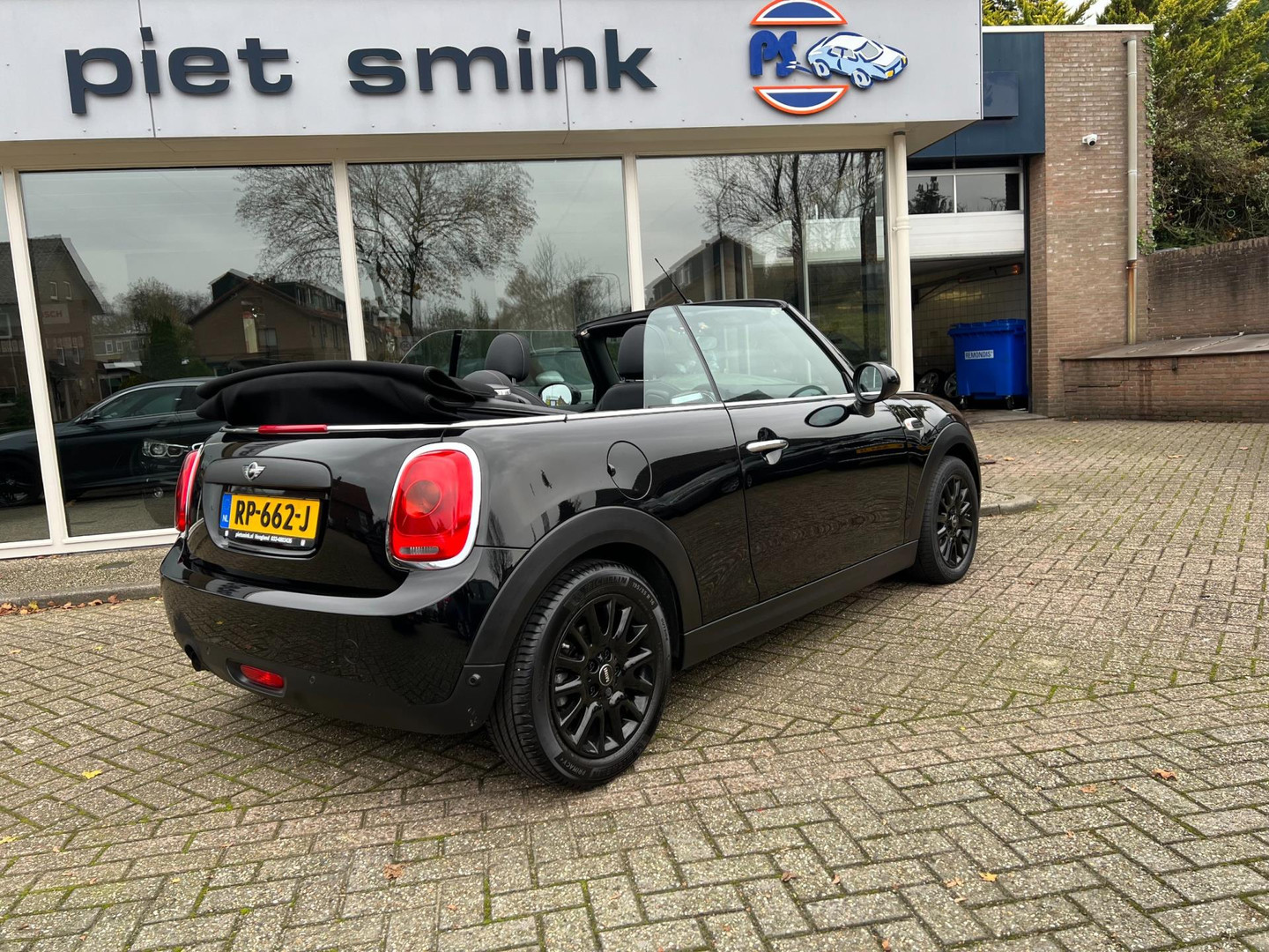 MINI