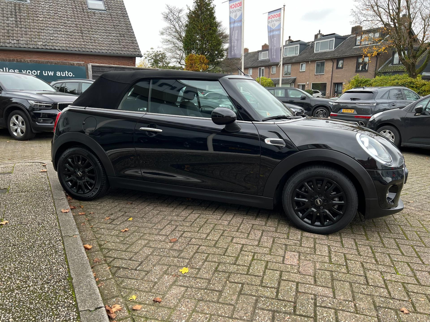 MINI