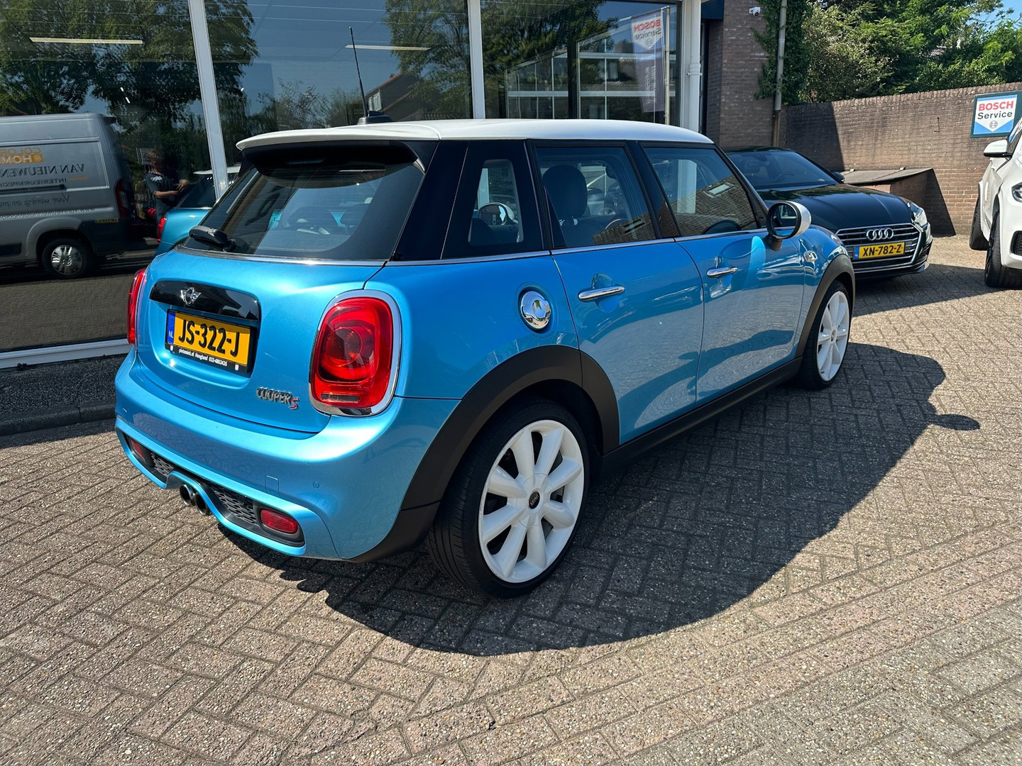 MINI MINI