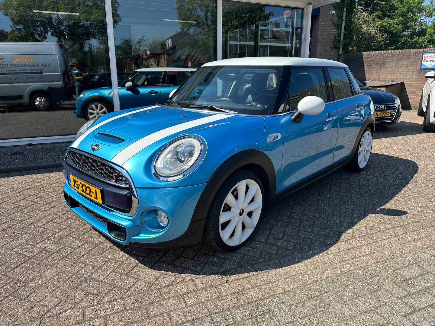 MINI MINI