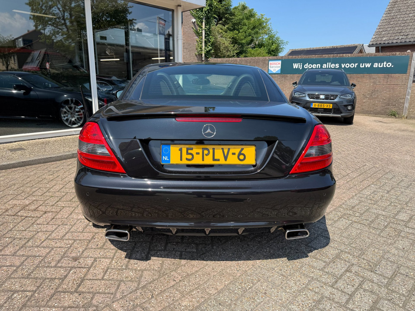 Mercedes-Benz Mercedes-Benz