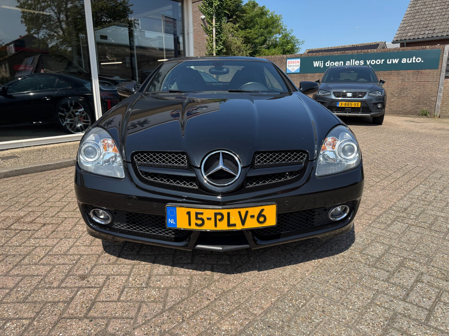 Mercedes-Benz Mercedes-Benz