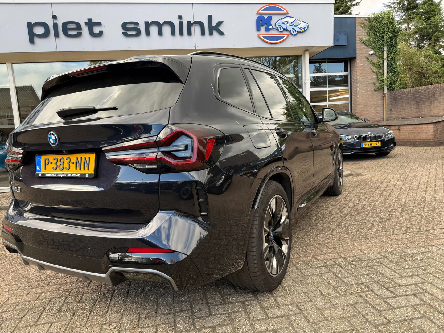 BMW