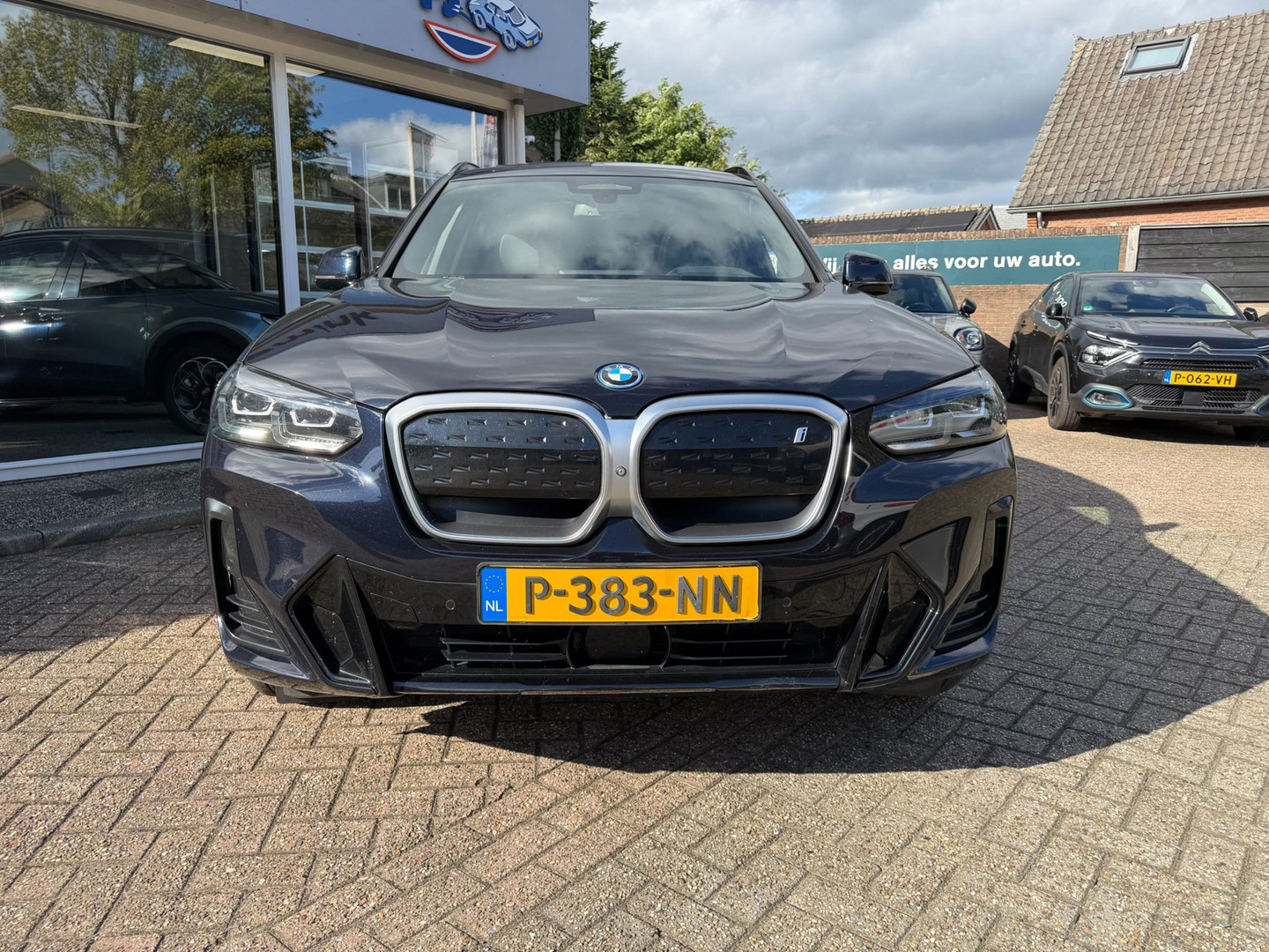 BMW