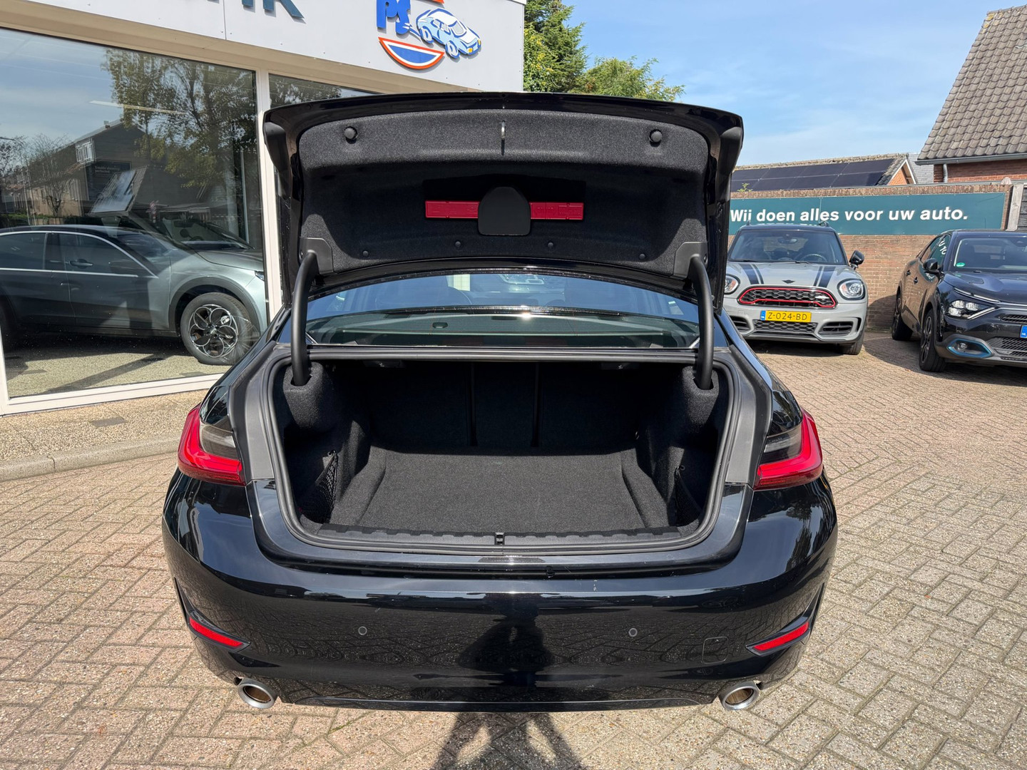 BMW BMW