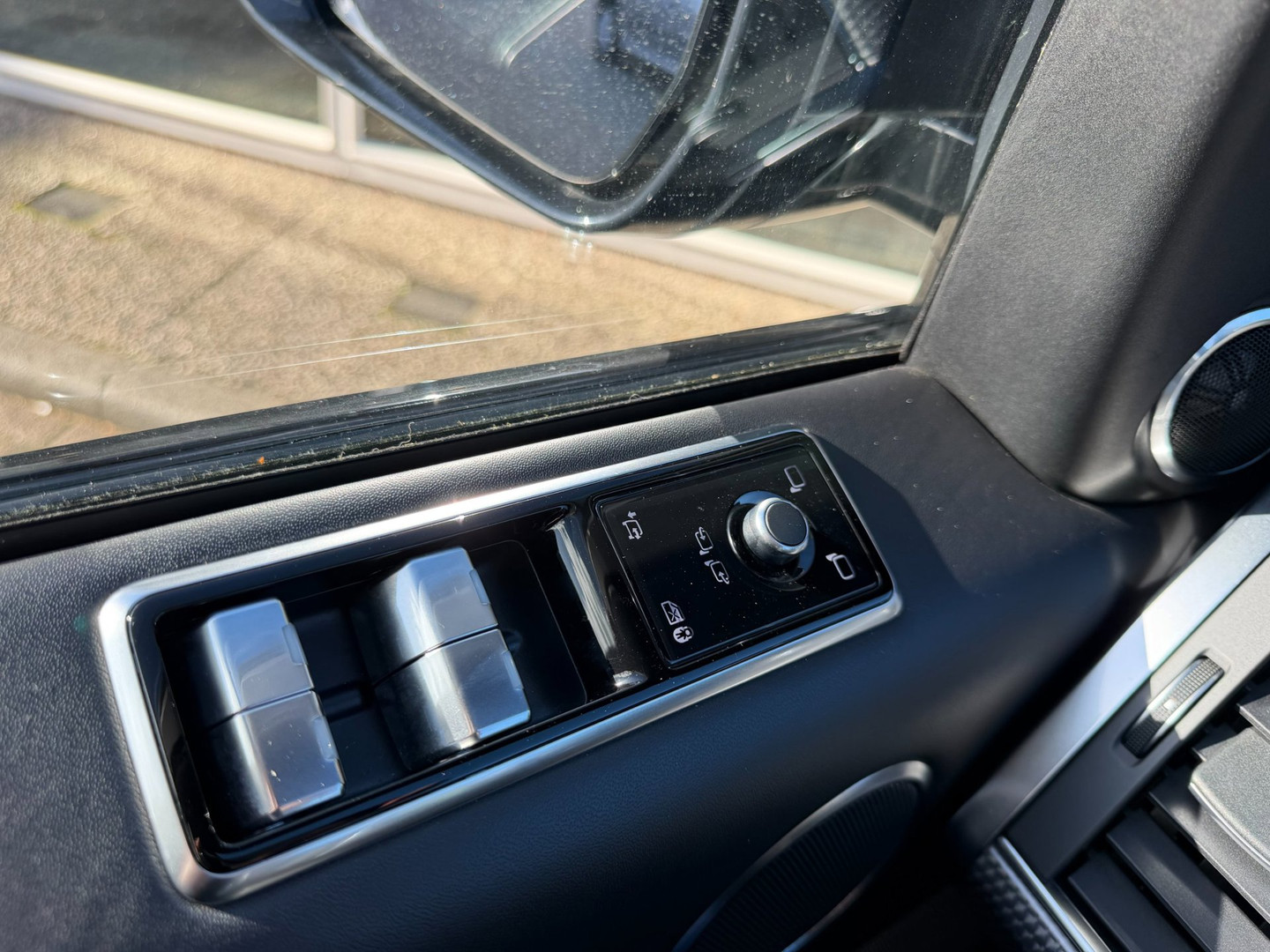 Land Rover Land Rover