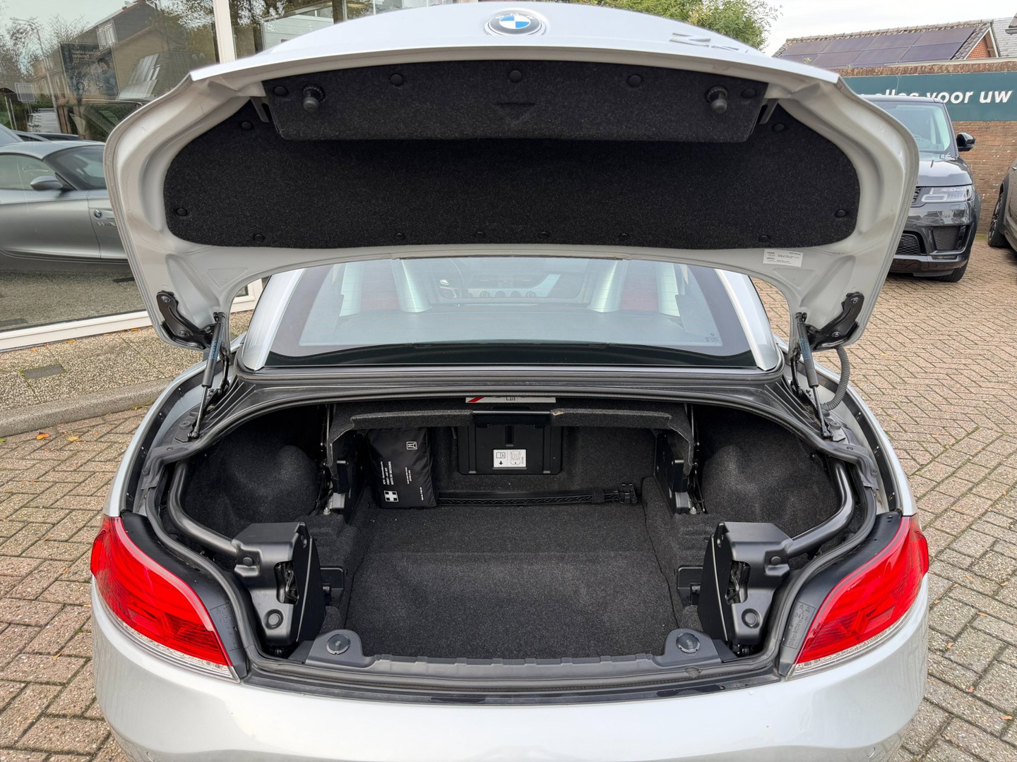 BMW