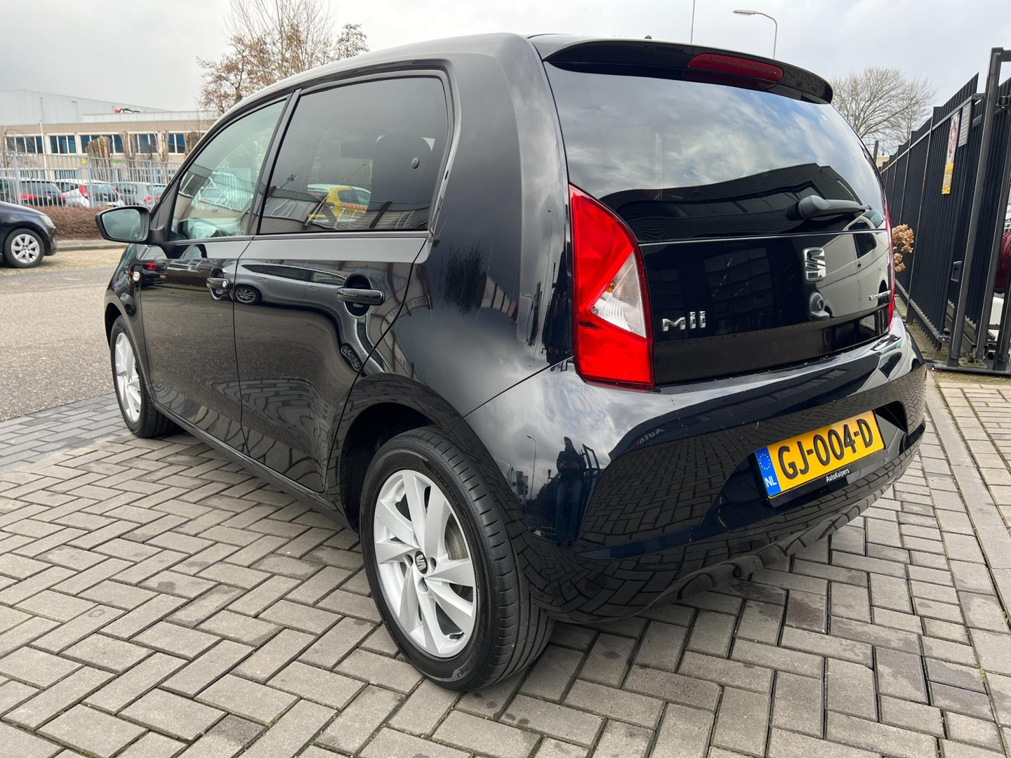 SEAT