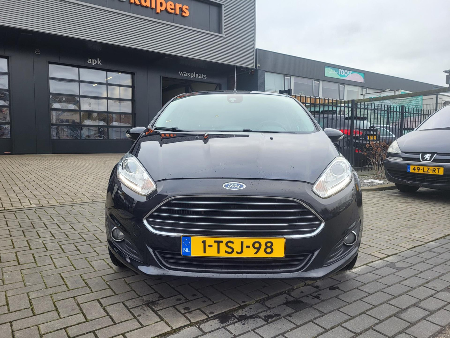 Ford