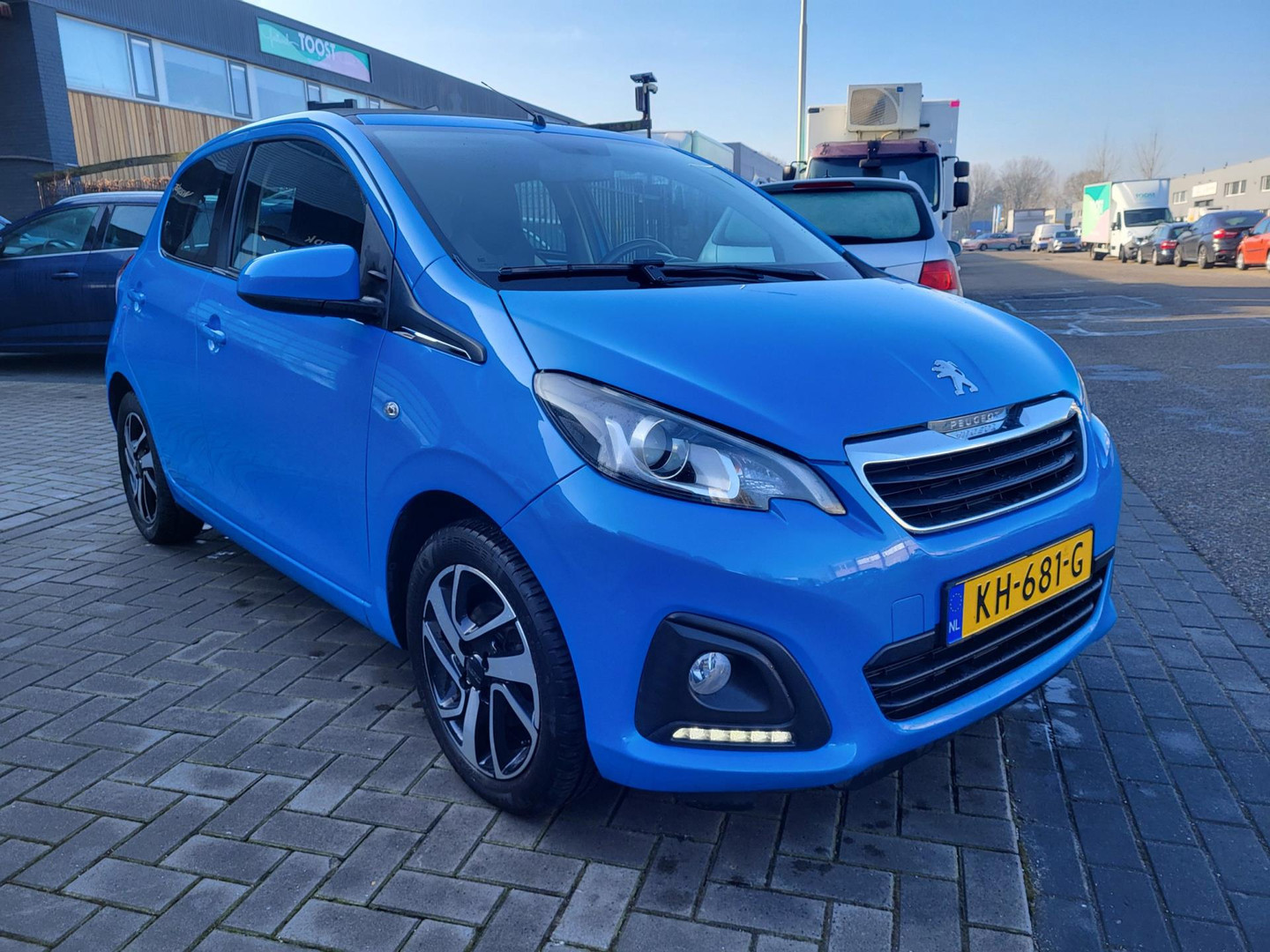 Peugeot