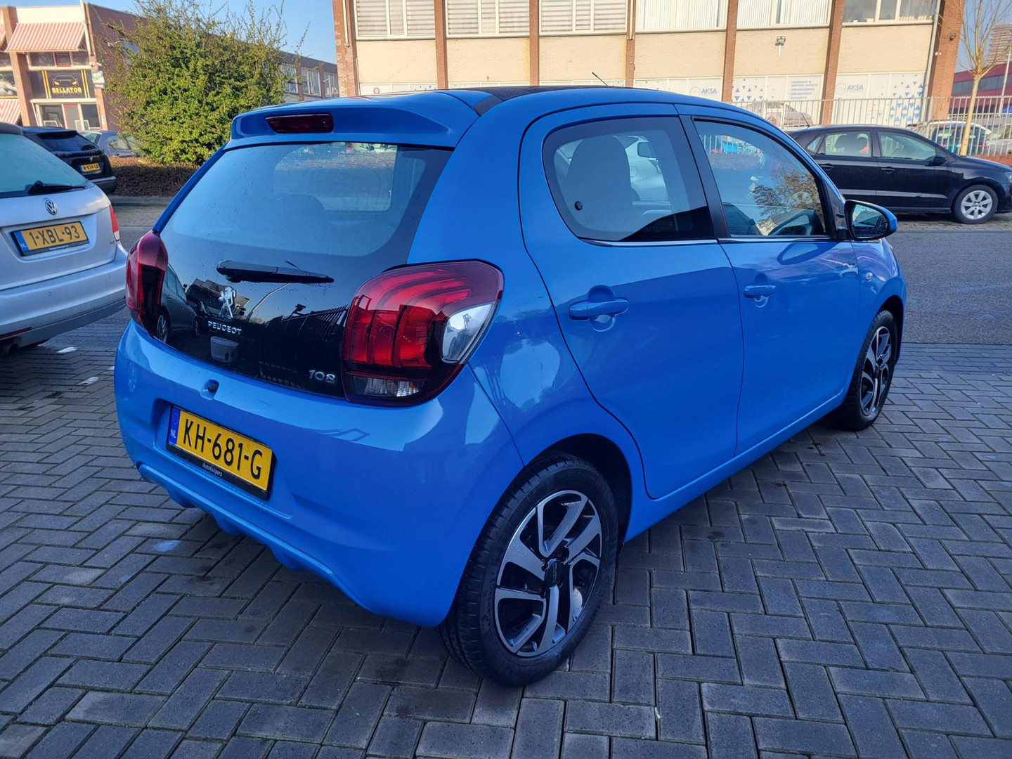 Peugeot