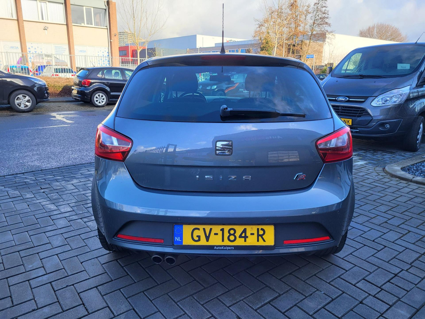 SEAT