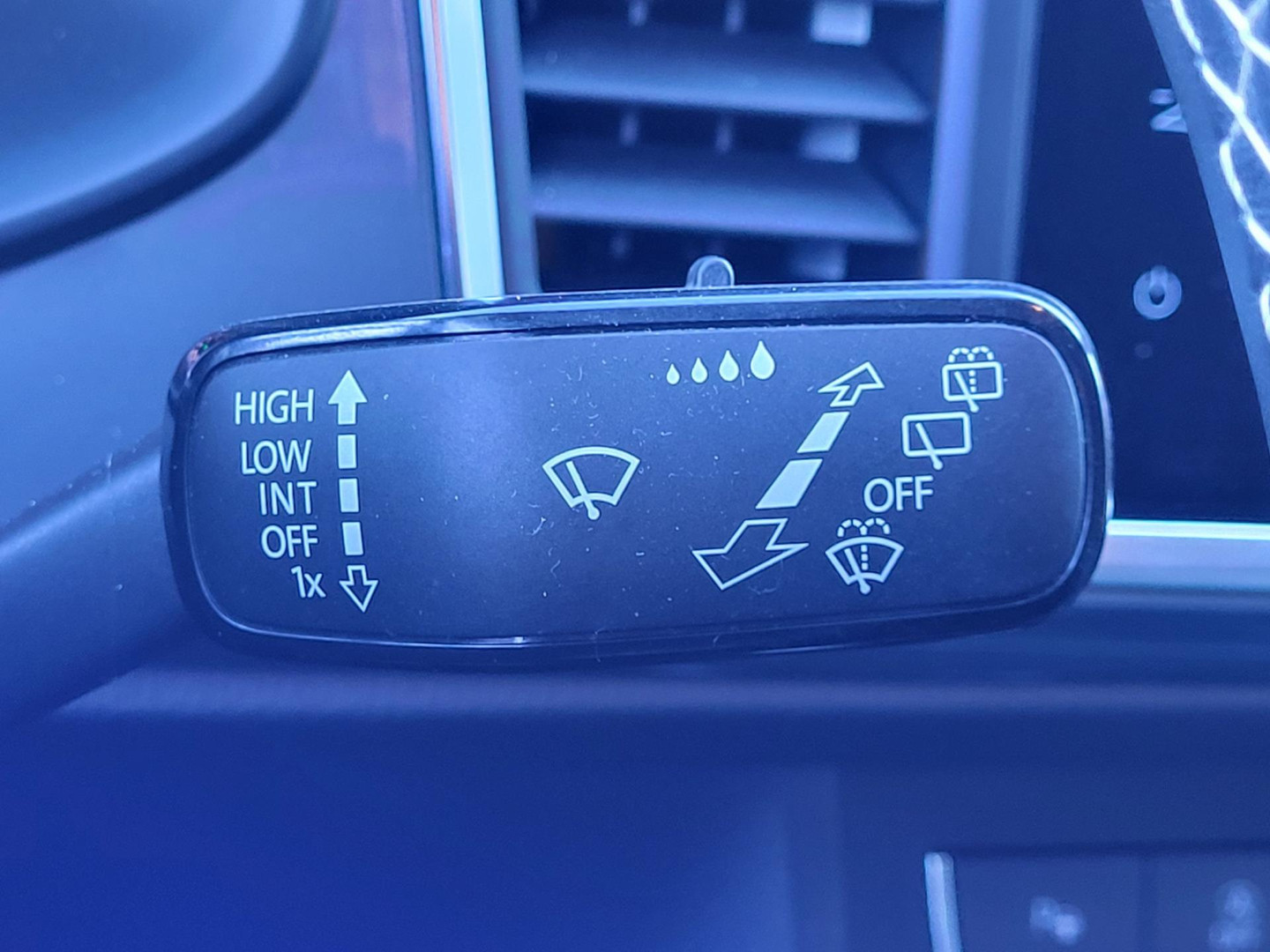 SEAT SEAT