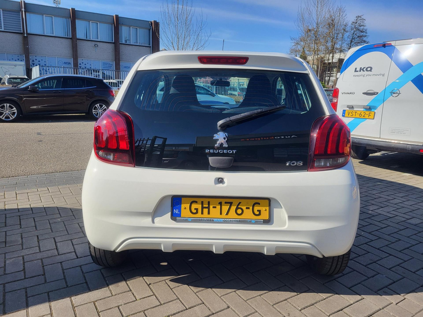 Peugeot