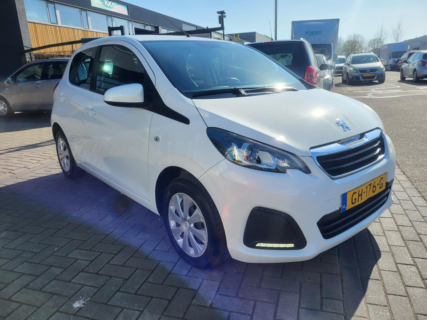 Peugeot
