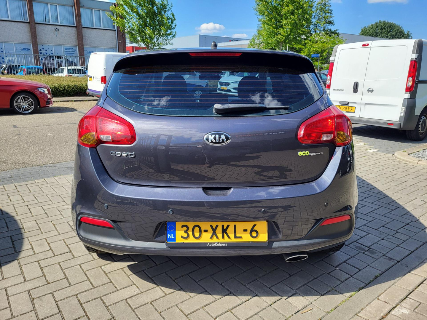 Kia Kia