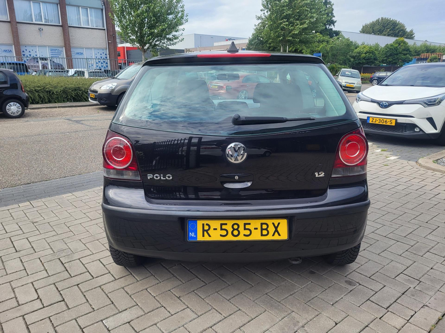 Volkswagen