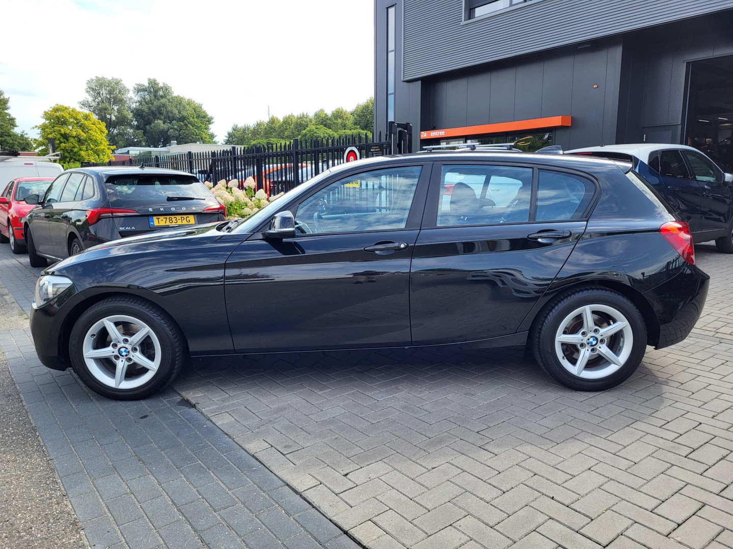 BMW