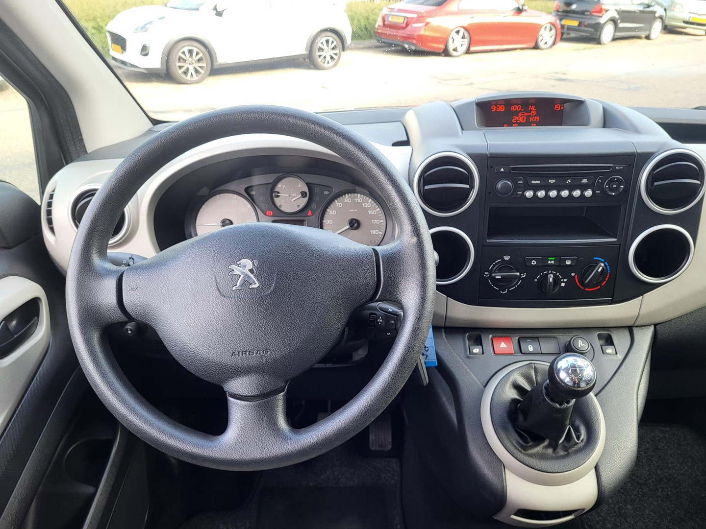 Peugeot