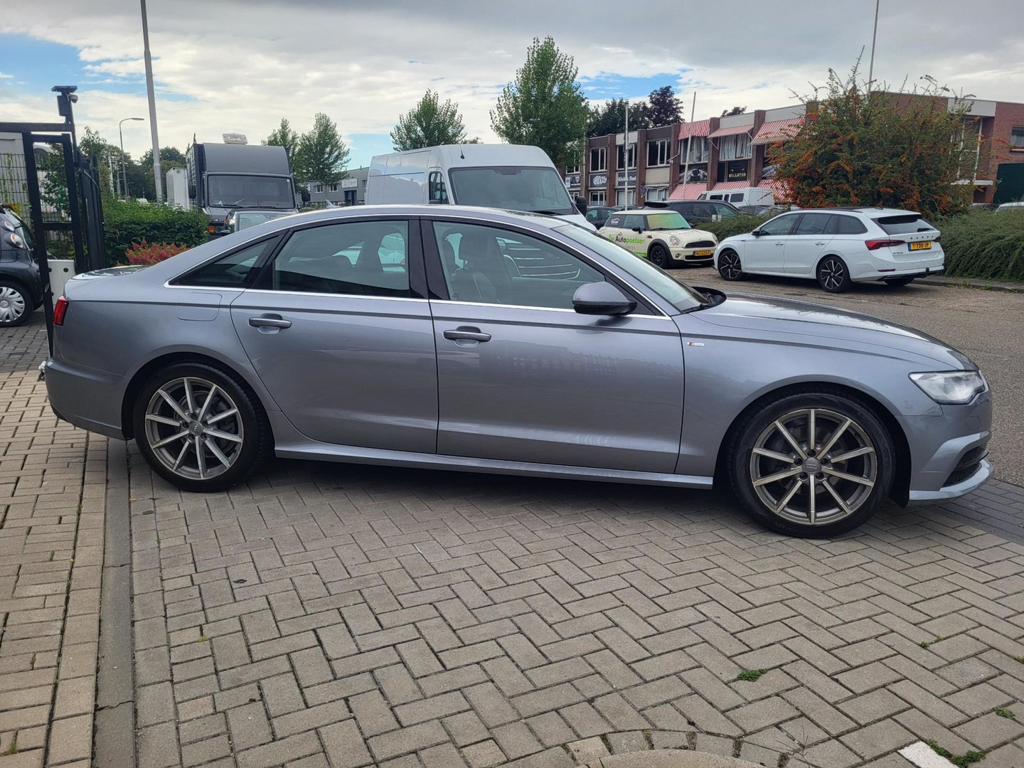 Audi