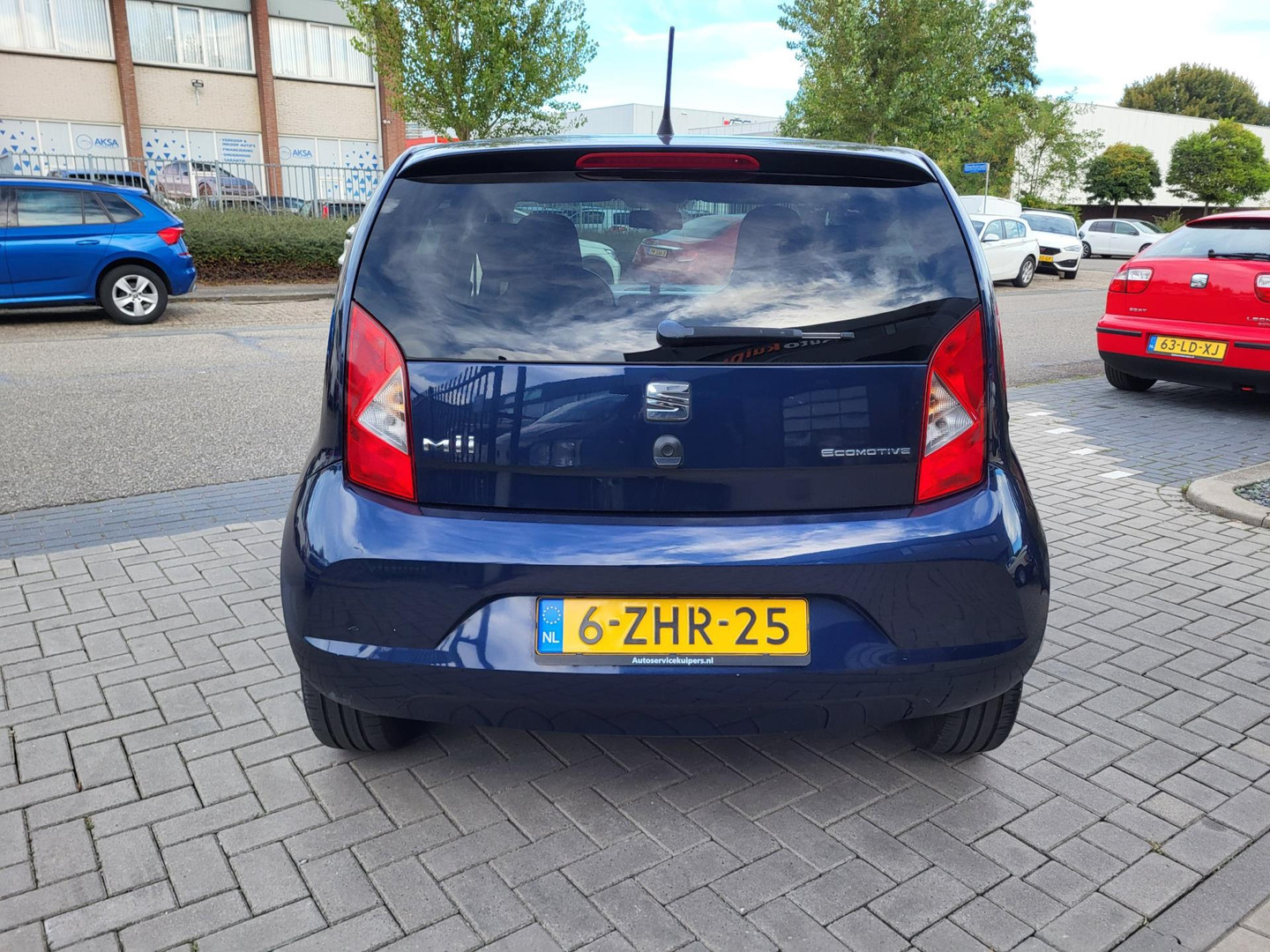SEAT