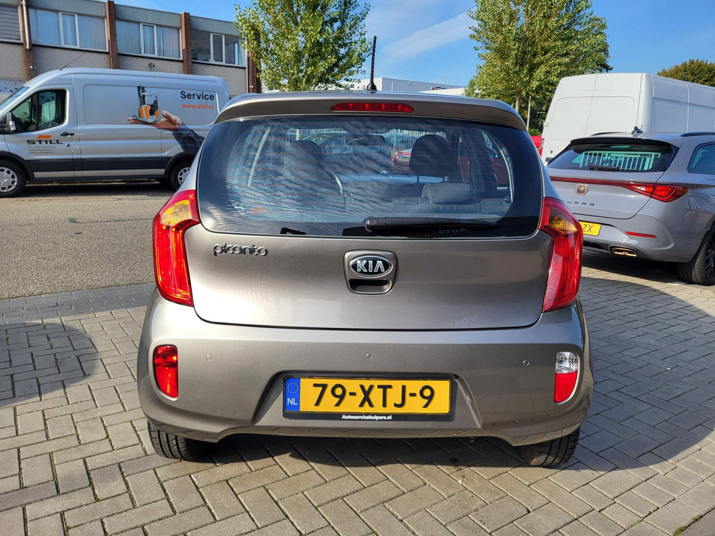 Kia