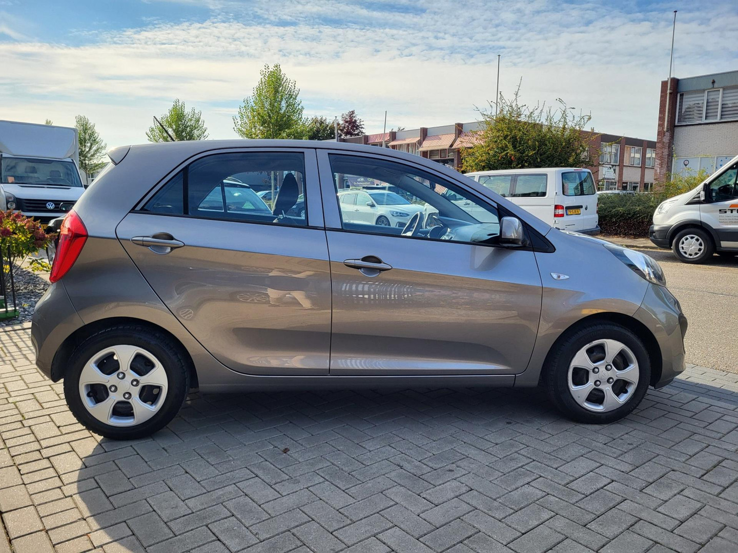 Kia