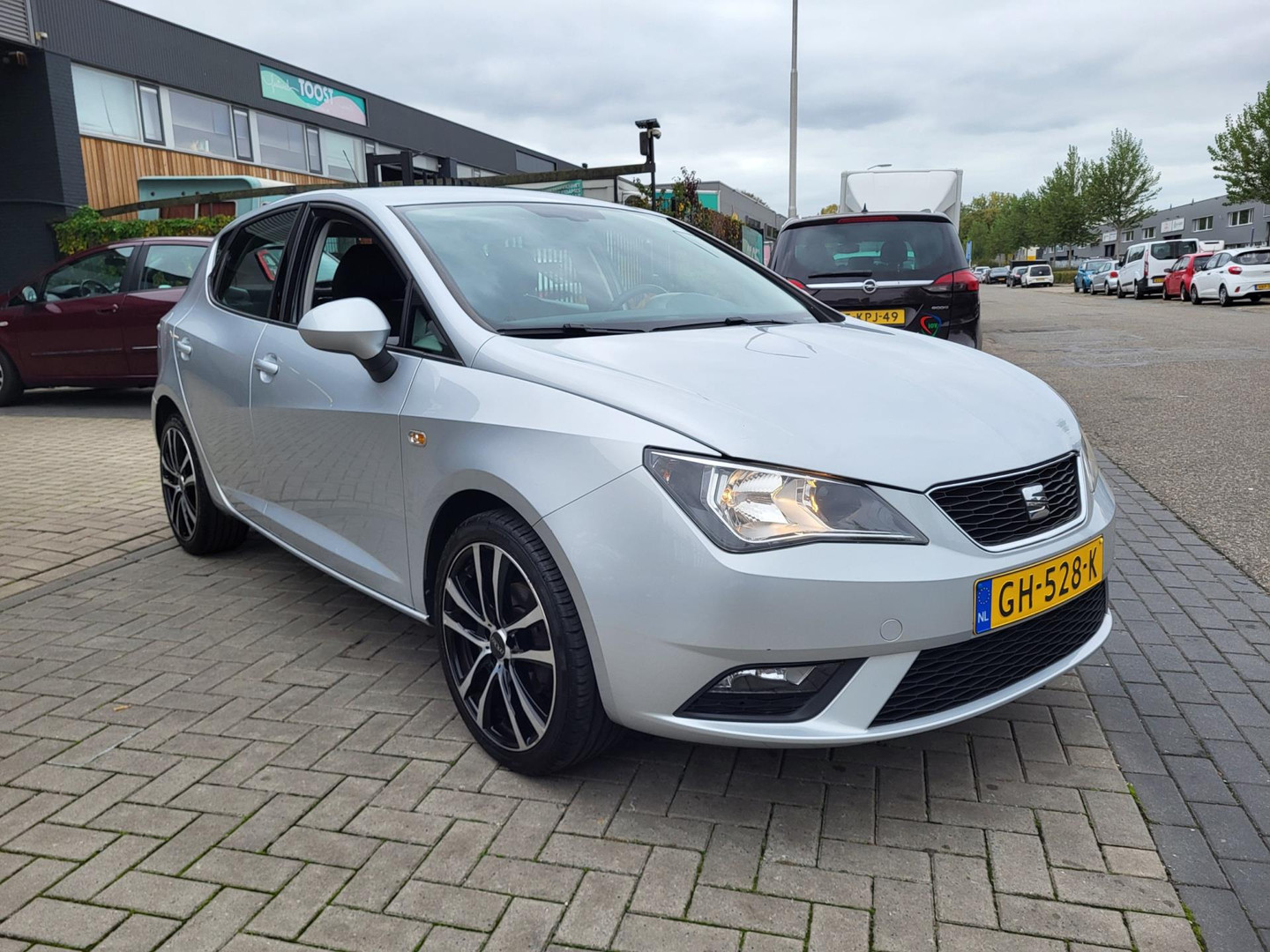 SEAT