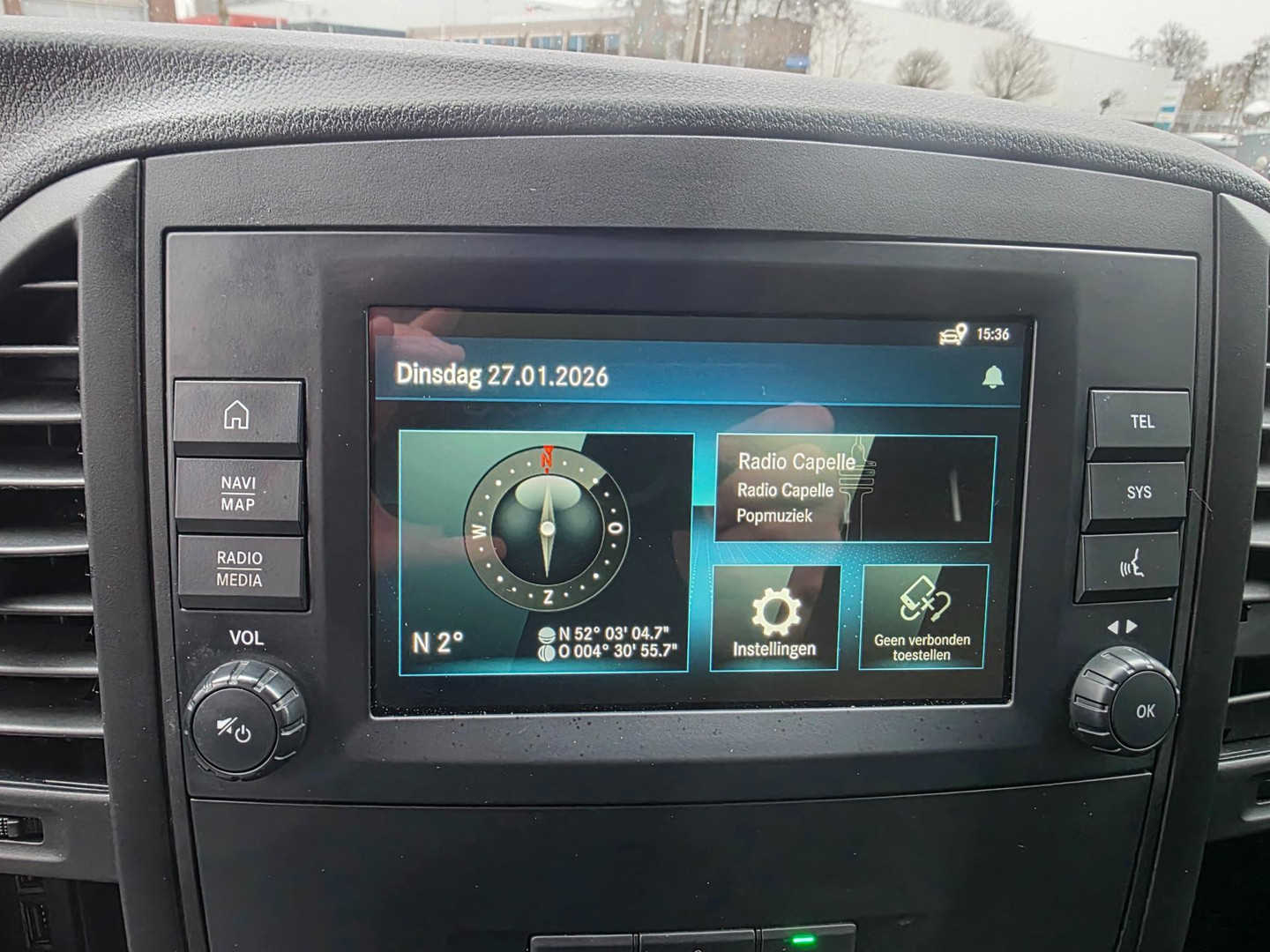 Mercedes-Benz Mercedes-Benz