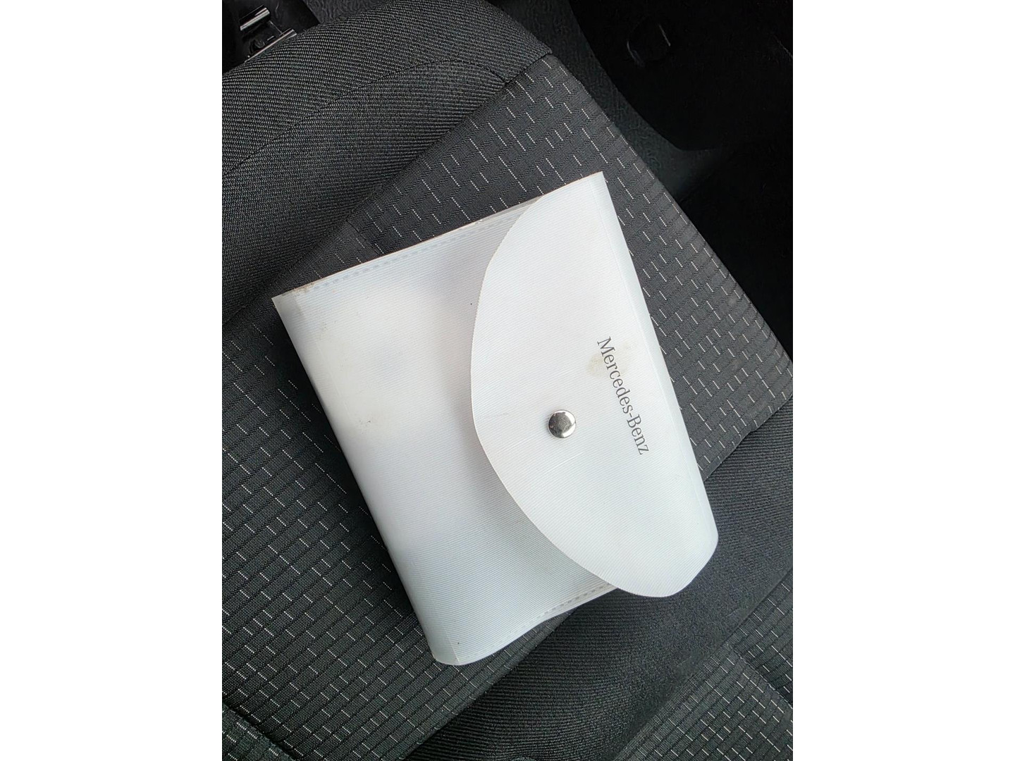 Mercedes-Benz Mercedes-Benz