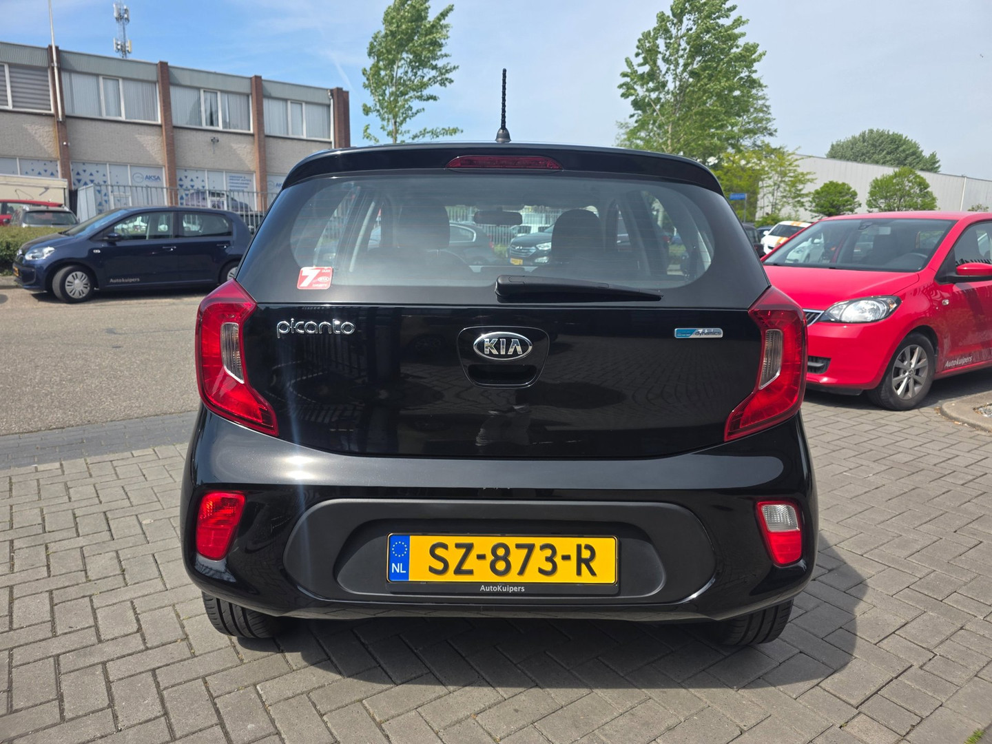 Kia